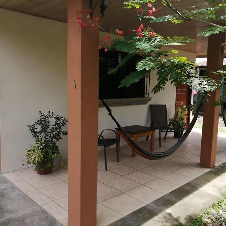 Cahuita Lodge Bagian luar foto