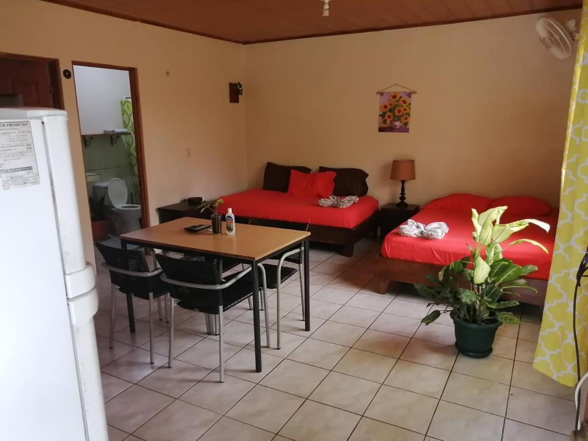 Cahuita Lodge Bagian luar foto