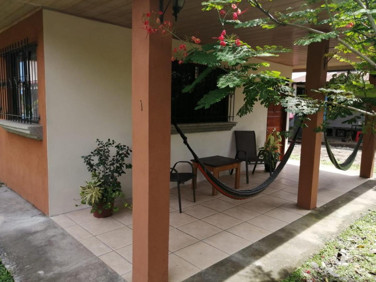 Cahuita Lodge Bagian luar foto