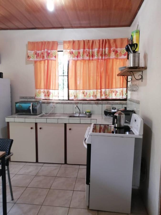 Cahuita Lodge Bagian luar foto