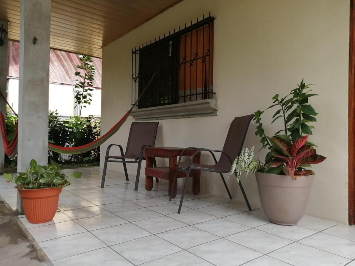 Cahuita Lodge Bagian luar foto