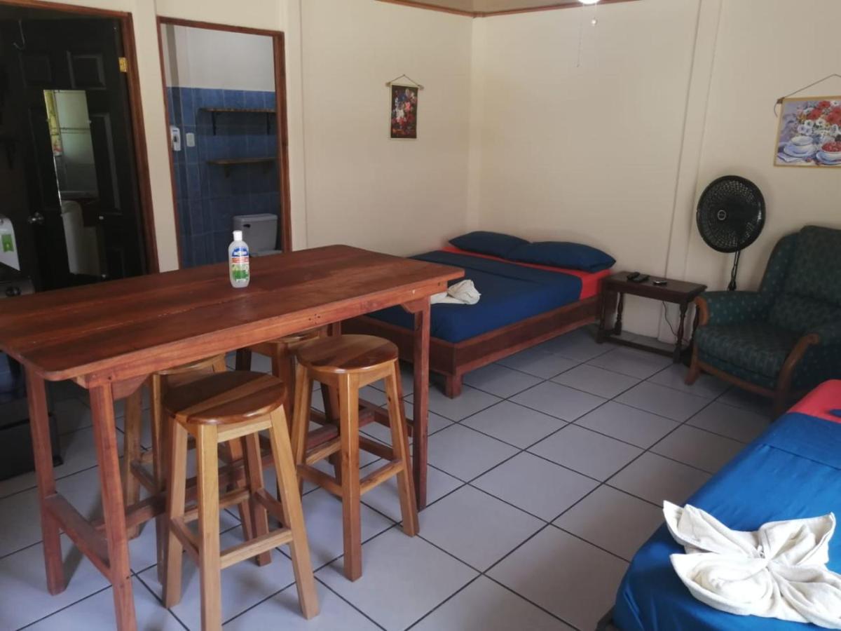 Cahuita Lodge Bagian luar foto