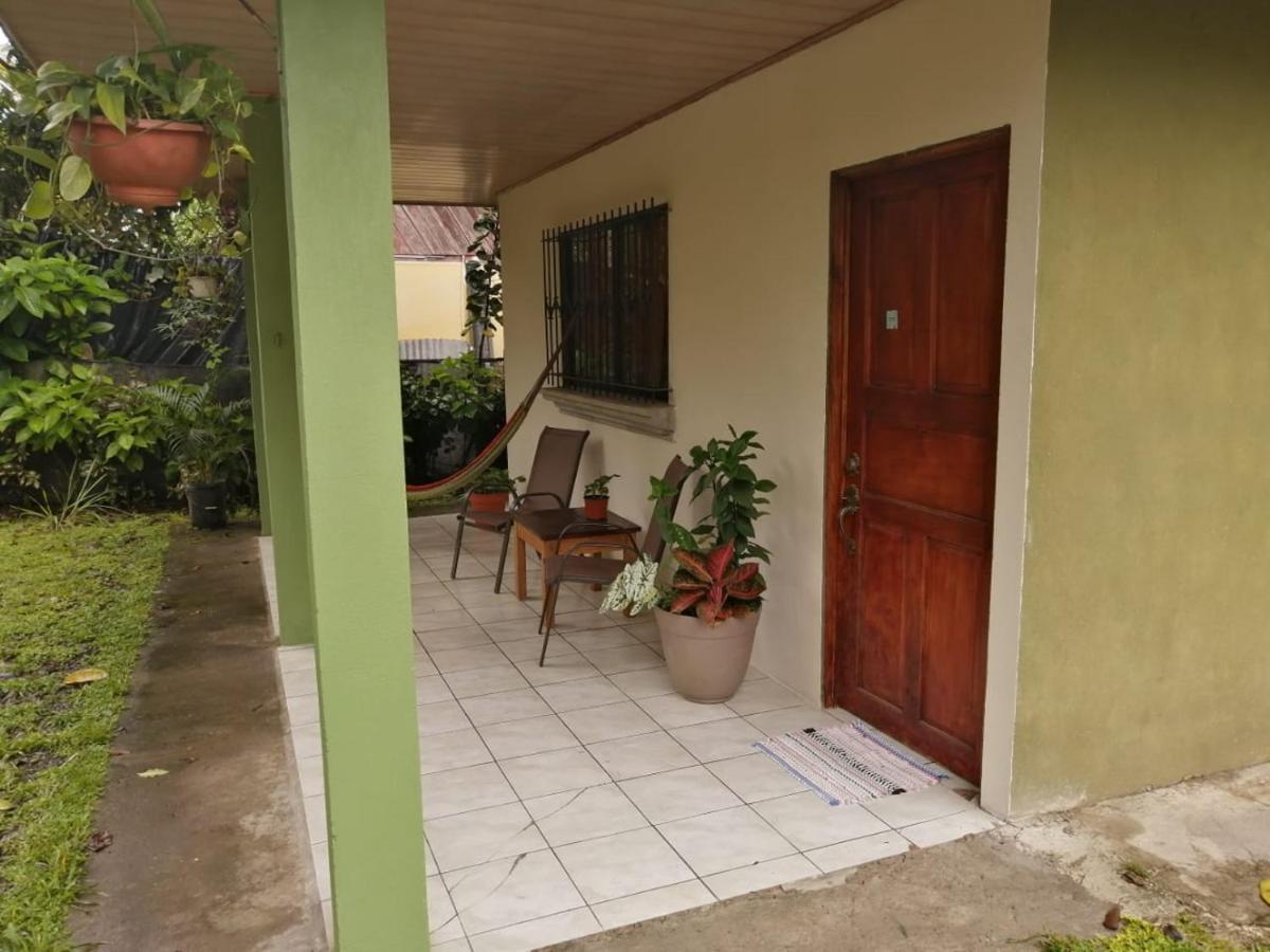 Cahuita Lodge Bagian luar foto